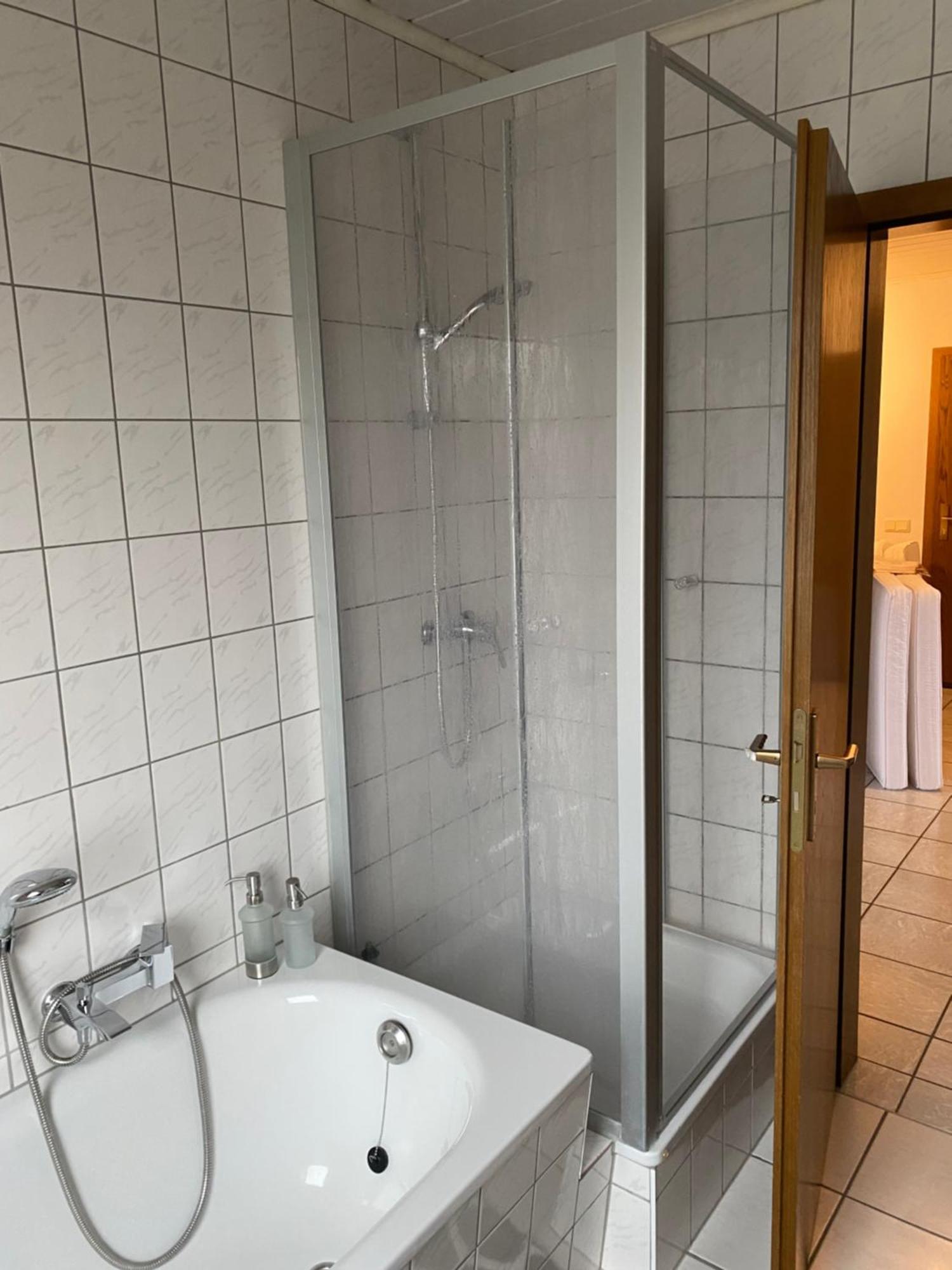 Apartment Maifeldblick *
